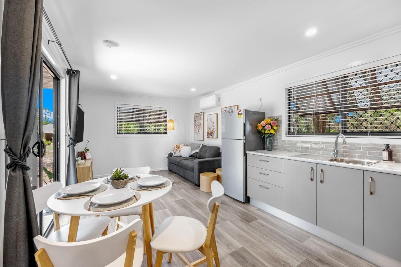 Little Sunshine - Private Acreage Guest Home Hervey Bay Esterno foto