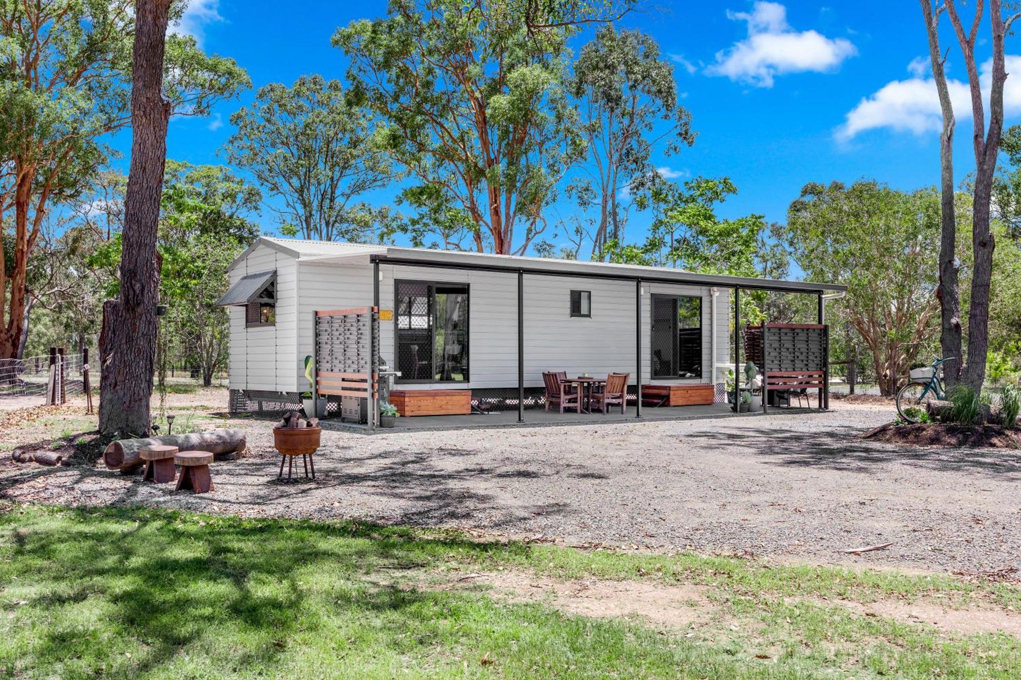 Little Sunshine - Private Acreage Guest Home Hervey Bay Esterno foto